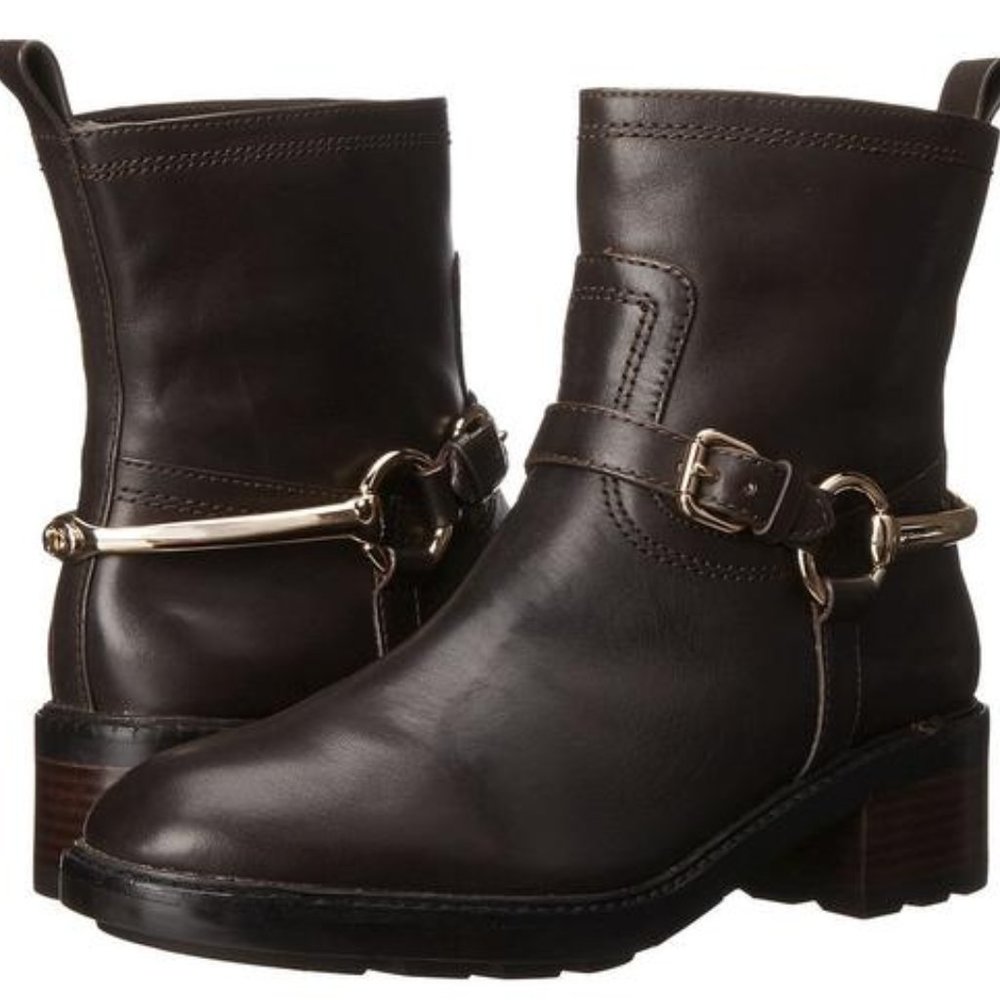 Coach Gillian Leather Ankle Boots w/original box